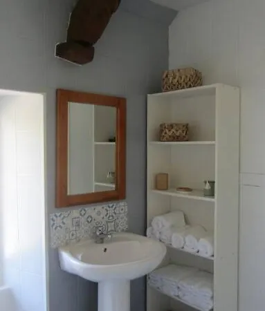 Petite Maison Entre Mer Et Campagne Ferienhaus *
